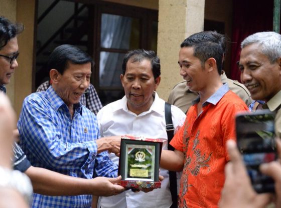 Commission IV of the Indonesian House of Representatives appreciated the success of twisted beak species carried out by PT. Anak Burung Tropikana, Bali.